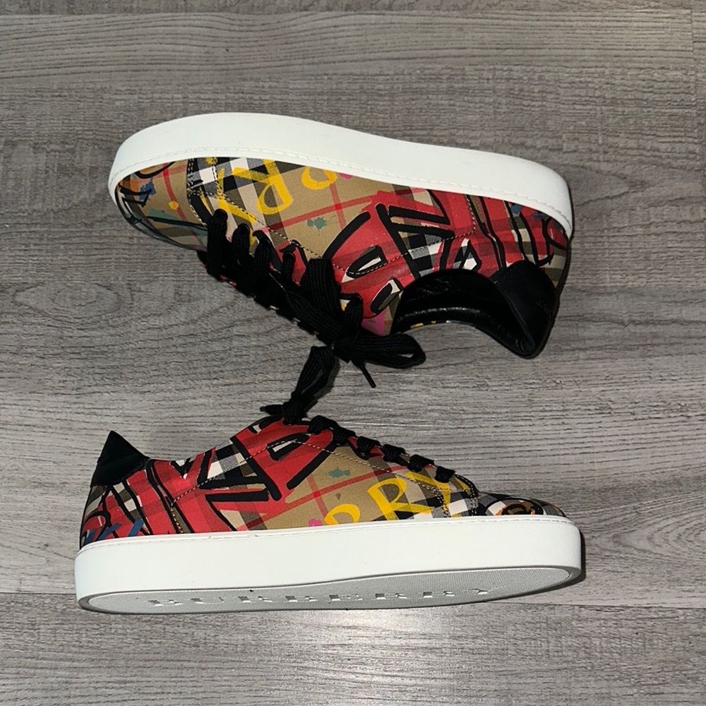 Burberry Women’s Westford Graffiti Logo Print Vintage Check Lace Up Sneakers - Picture 6 of 6